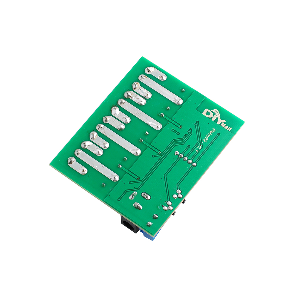 ESP32S 4チャンネルWiFi/Bluetoothリレー - Iot Diy Home Automation のレビューと価格